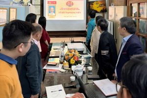 Ngày 12/01/2024, Chi bộ Viện Tài nguyên và Môi trường đã tổ chức Lễ kết nạp Đảng viên cho quần chúng Đặng Thị Hương Giang.