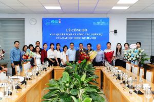 Lễ công bố các quyết định về công tác nhân sự của Đại học Quốc gia Hà Nội